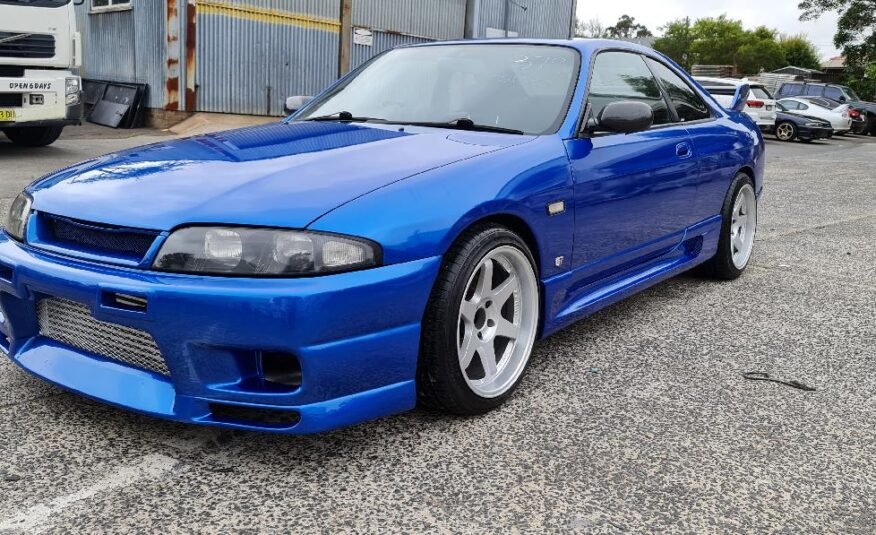 Nissan Skyline R33 GTS25T