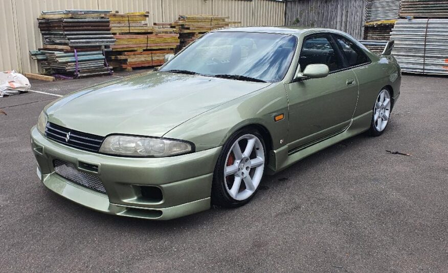 Nissan Skyline R33 GTS25T