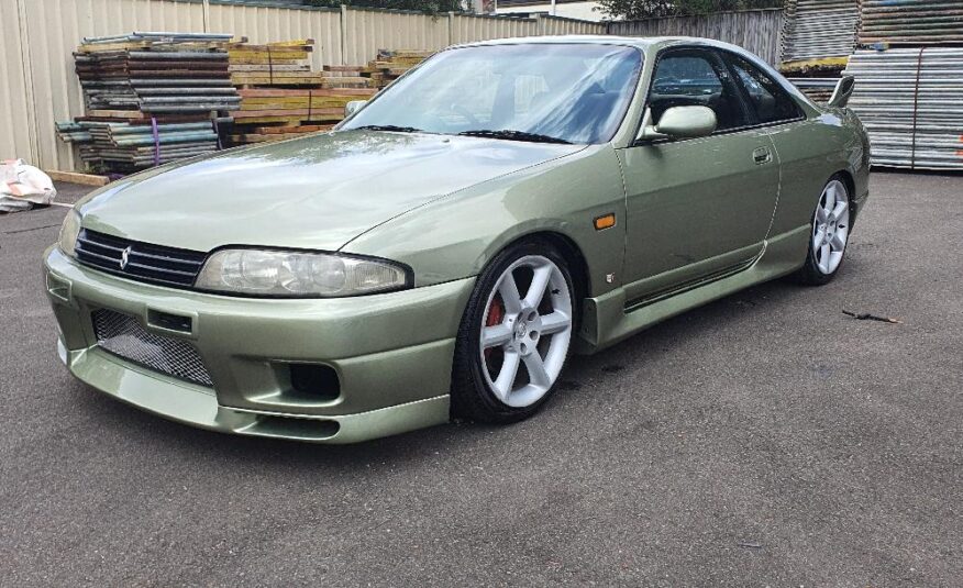 Nissan Skyline R33 GTS25T