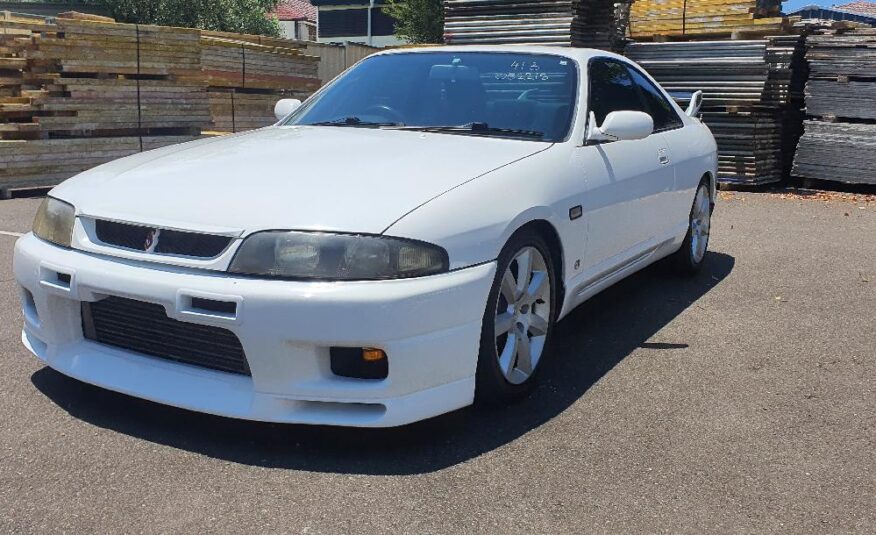 Nissan Skyline R33 GTS25T