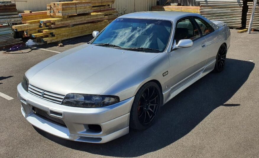 Nissan Skyline R33 GTS25T