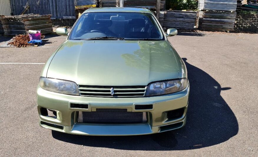 Nissan Skyline R33 GTS25T