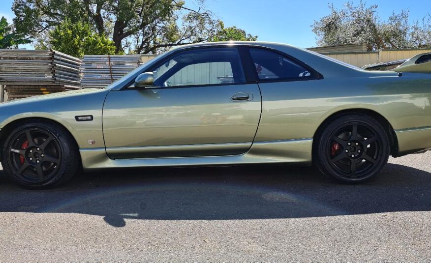 1994 Nissan Skyline R33 GTS25T