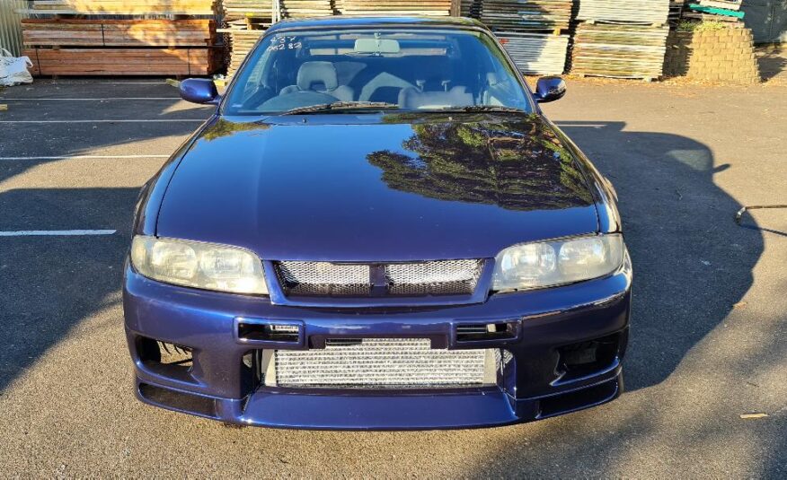 Nissan Skyline R33 GTS25T