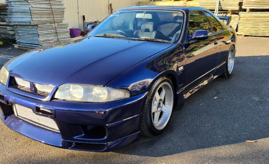 Nissan Skyline R33 GTS25T