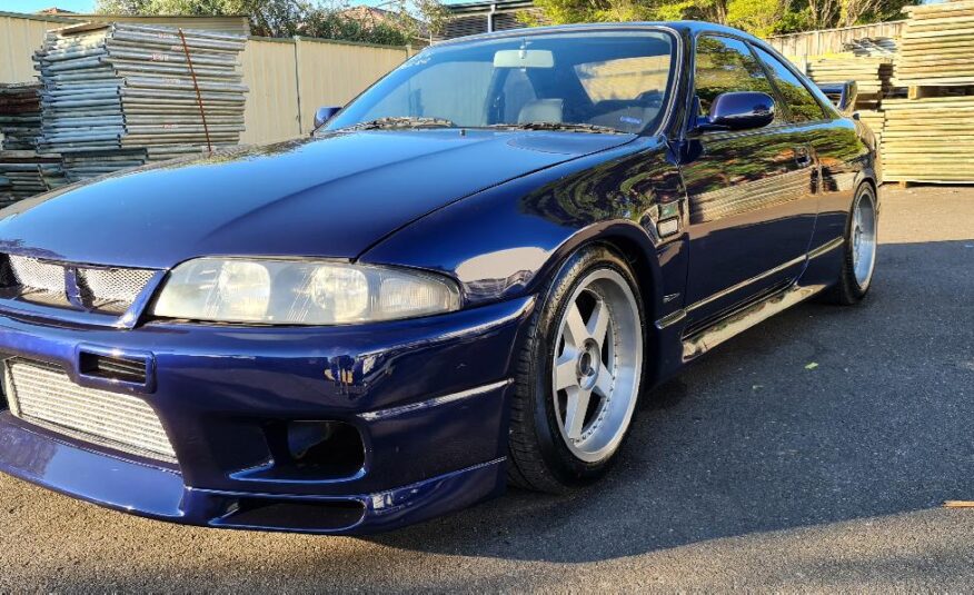 Nissan Skyline R33 GTS25T