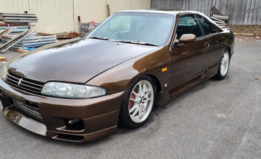 Nissan Skyline R33 GTS25T