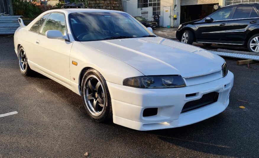 Nissan Skyline R33 GTS25T