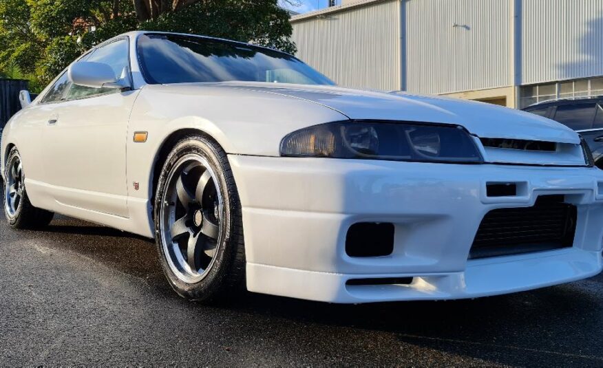 Nissan Skyline R33 GTS25T