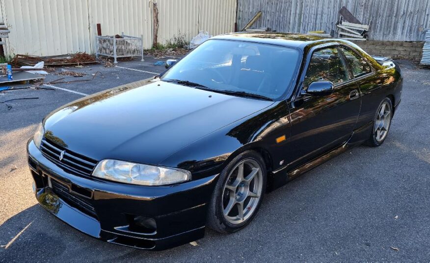 Nissan Skyline R33 GTS25T