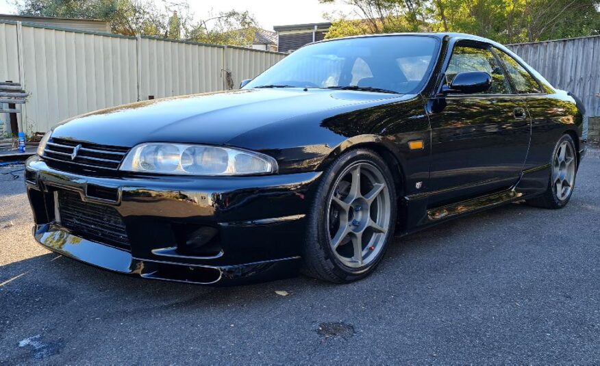 Nissan Skyline R33 GTS25T