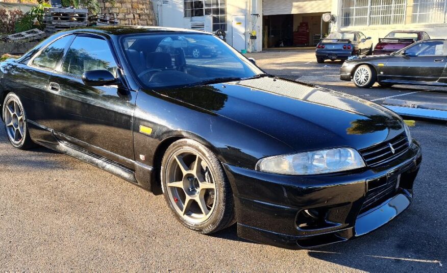 1993 Nissan Skyline R33 GTS25T