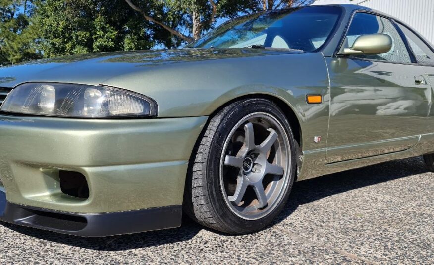 Nissan Skyline R33 GTS25T