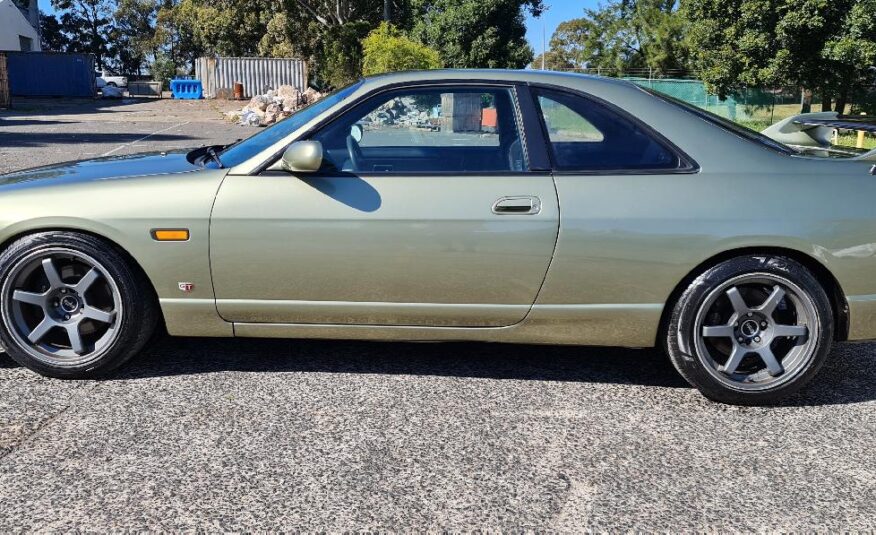 Nissan Skyline R33 GTS25T