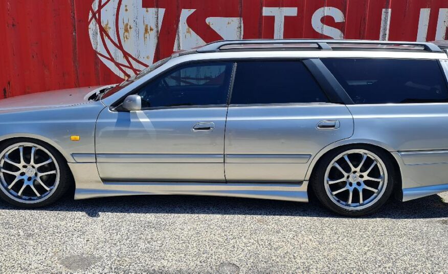 1997 Nissan Stagea