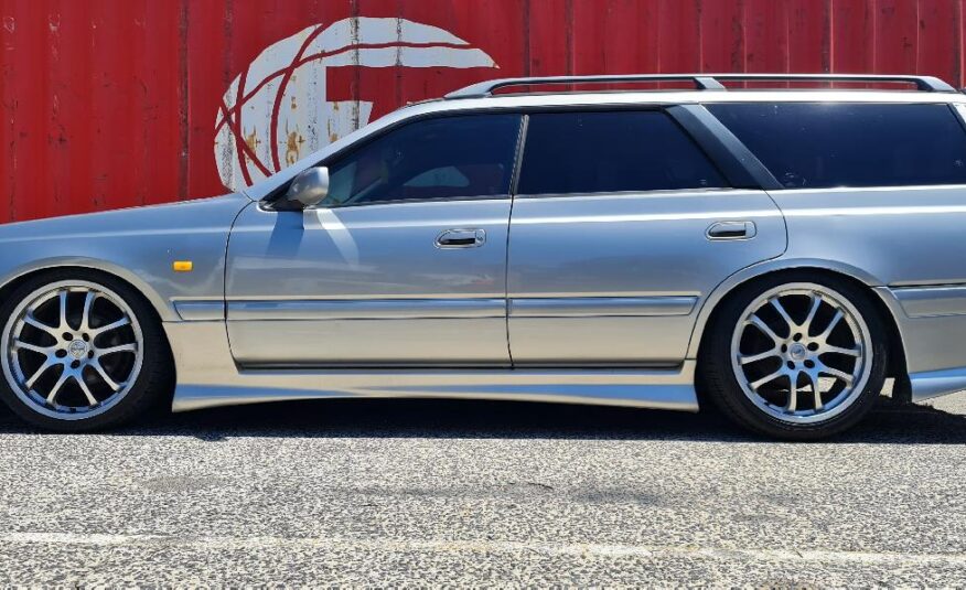 1997 Nissan Stagea