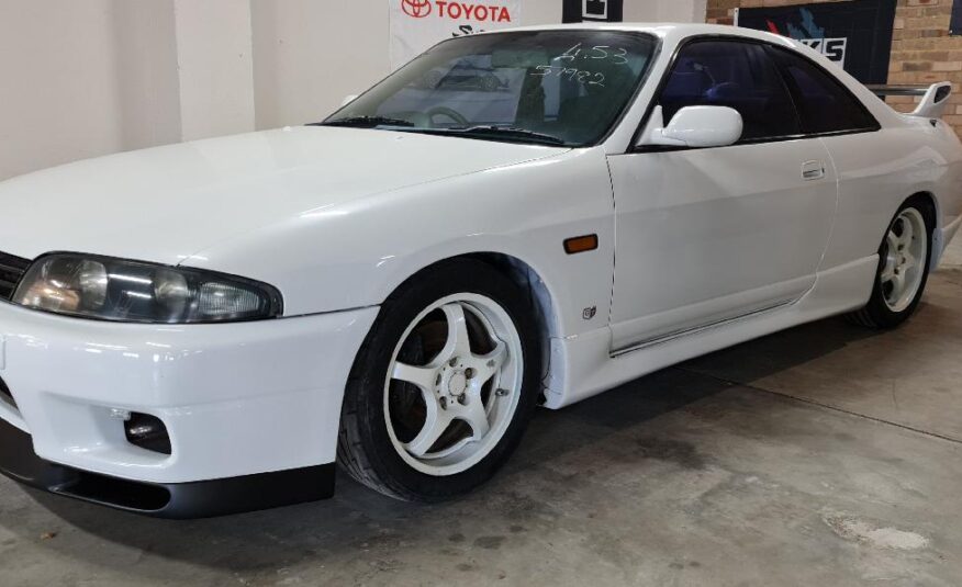 Nissan Skyline R33 GTS25T