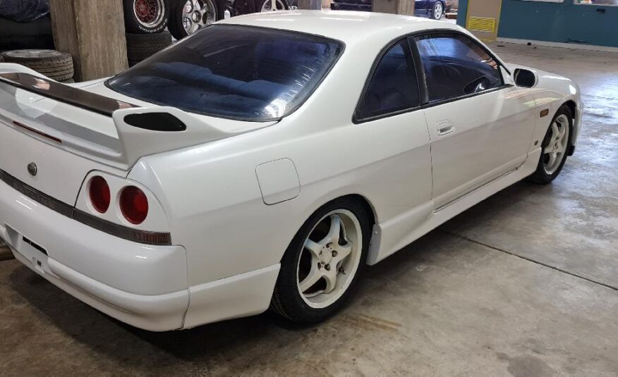 1995 Nissan Skyline R33 GTS25T