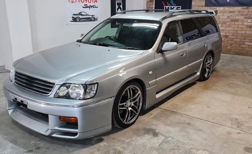 Nissan Stagea 260 RS