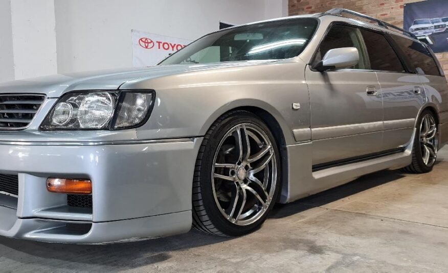 Nissan Stagea 260 RS