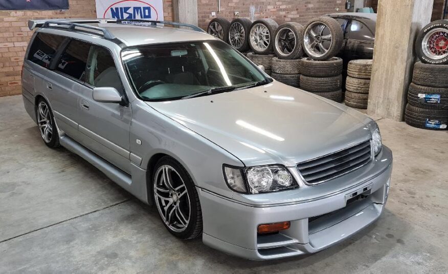 Nissan Stagea 260 RS