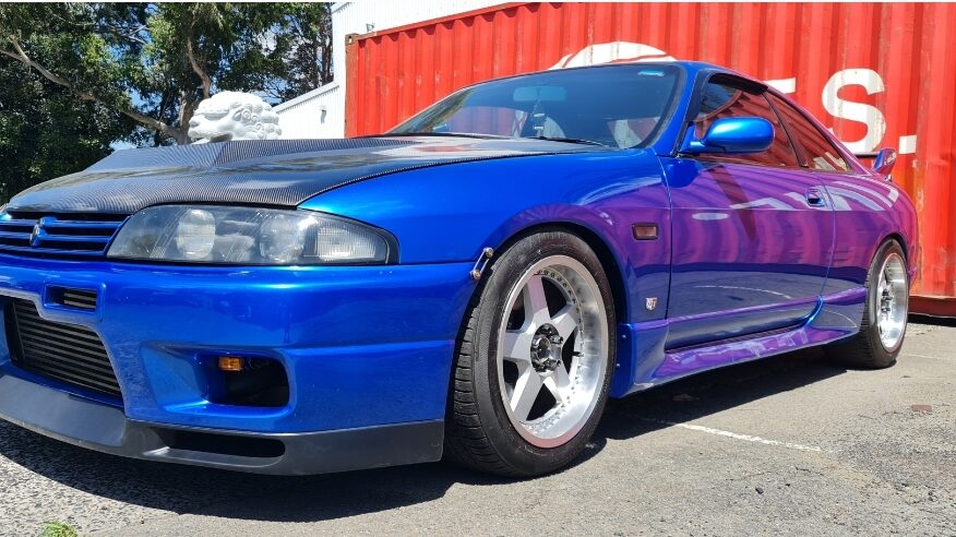 Nissan Skyline R33 GTST