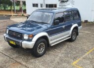 1993 Mitsubishi Pajero GL