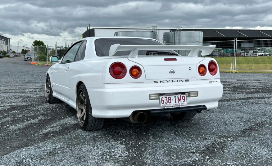 1998 Nissan Skyline R34 GTT