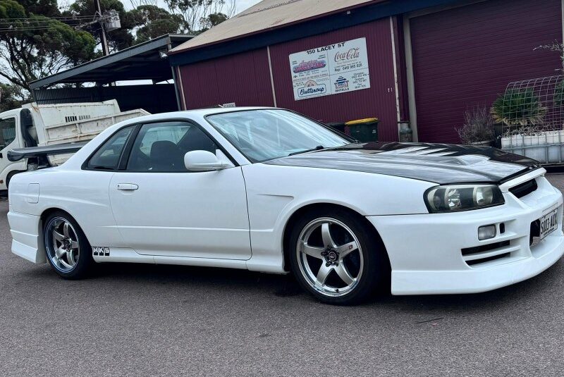 1998 Nissan Skyline R34 GTT